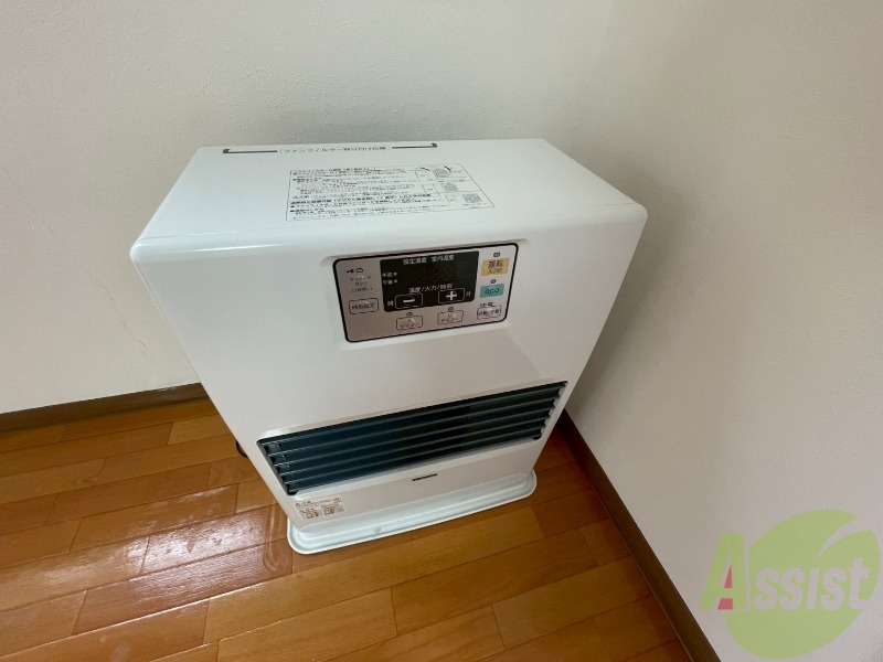その他設備　灯油暖房です。札幌の寒い冬もこれで大丈夫！