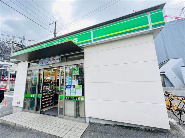 コンビニ　ＮＥＷＤＡＹＳ（コンビニ）まで864m