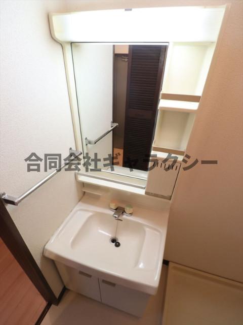 洗面設備　独立洗面台
