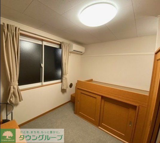 居室・リビング　部屋毎に間取りが異なる場合がございます。