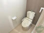 トイレ　ウォシュレット付きのトイレです。シャワートイレは日本の宝。