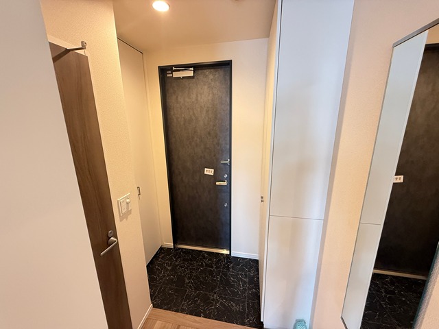 HEBEL MAISON 学文殿の玄関写真
