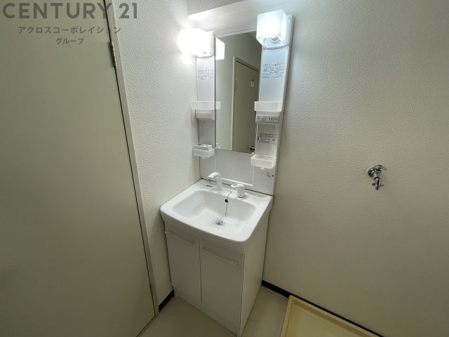 洗面設備　独立洗面化粧台付き！