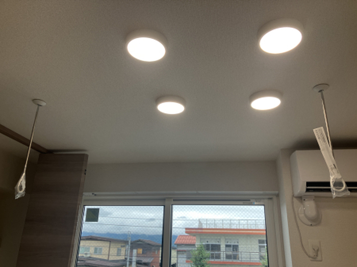その他設備　室内物干し機