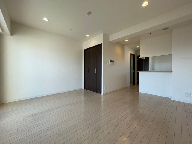 居室・リビング　同マンション別部屋　参考写真
