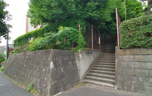 公園　成城一丁目小緑地（公園）まで787m