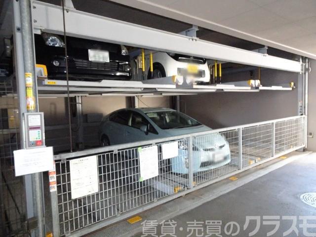 駐車場　敷地内駐車場