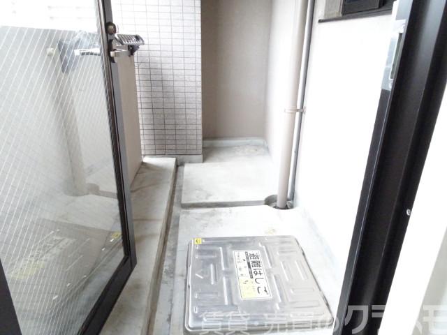 バルコニー　南向きだからお洗濯物が乾きやすい！