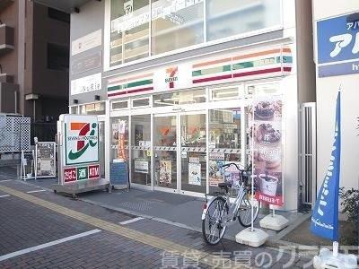コンビニ　セブンイレブン堺中百舌鳥駅北口店（コンビニ）まで169m