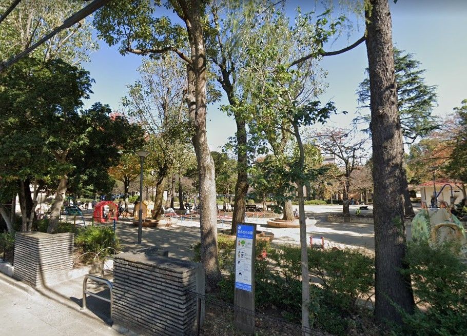 公園　東小松川公園（公園）まで1570m