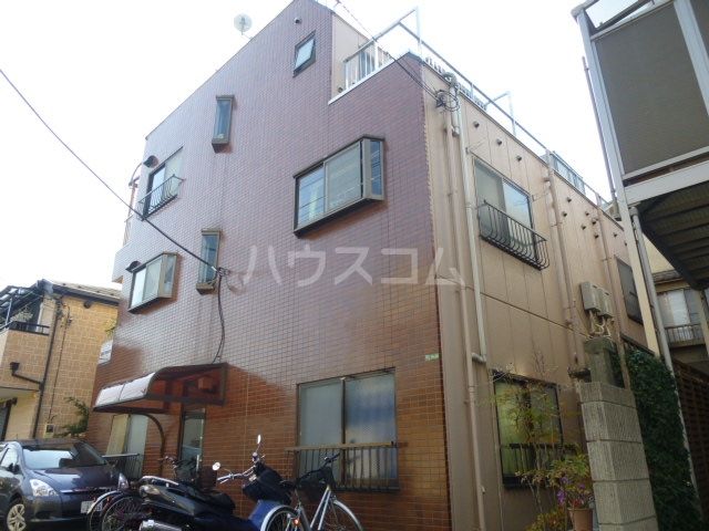 足立区西新井栄町のマンションの建物外観