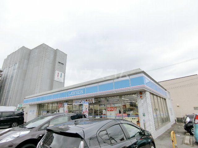 【糟屋郡粕屋町駕与丁のアパートのコンビニ】