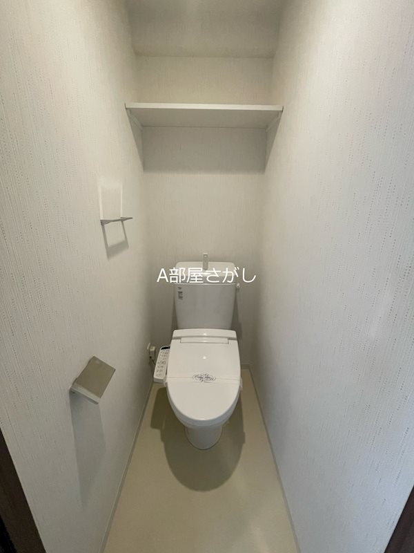 トイレ　※別部屋参考写真