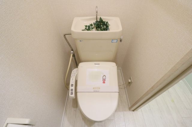 【常総市水海道宝町のアパートのトイレ】