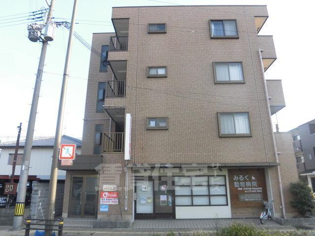 京都市南区吉祥院車道町のマンションの建物外観