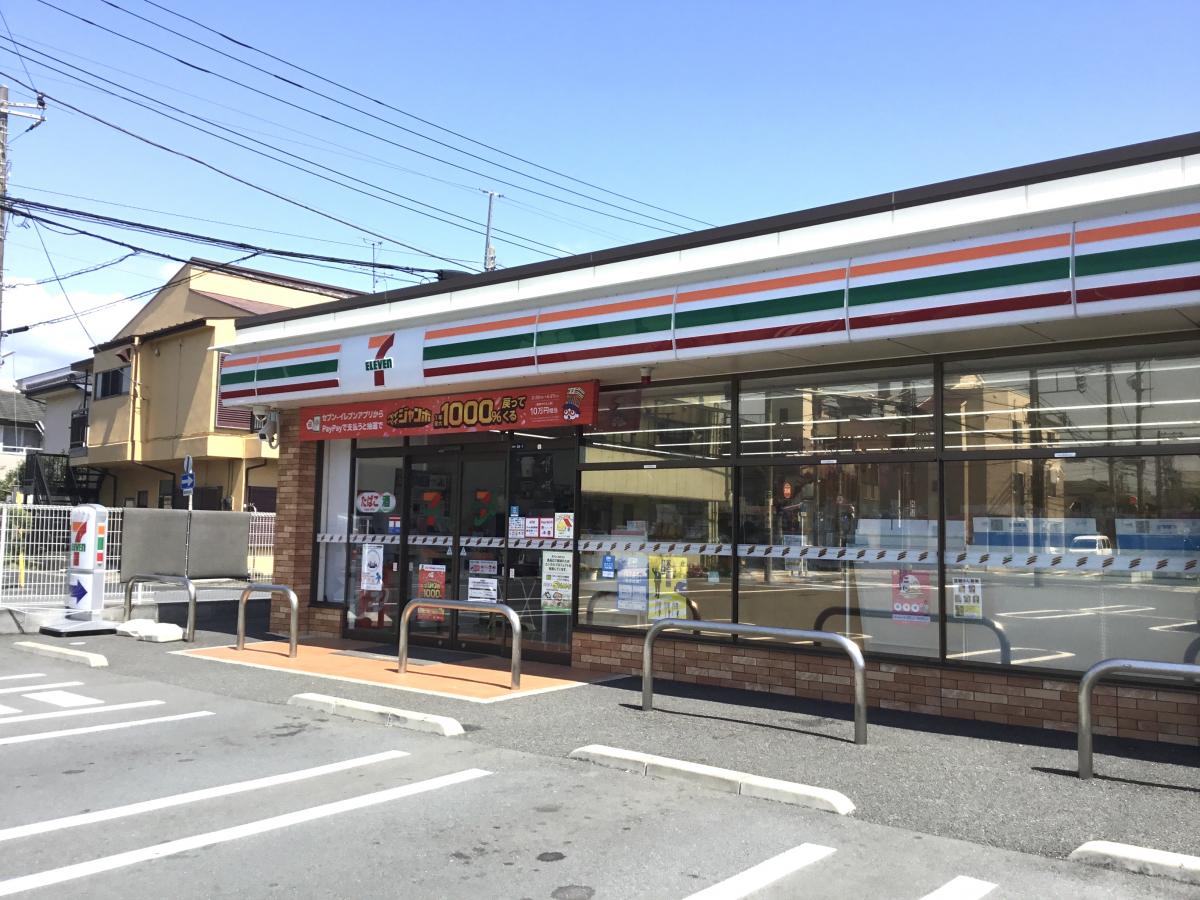 コンビニ　セブンイレブン沼津吉田店（コンビニ）まで84m