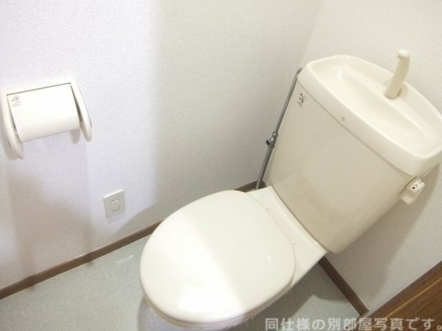 【シンフォニーＢのトイレ】