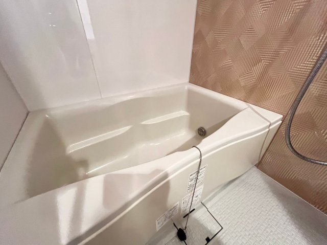 バス・シャワールーム　詳細は、RISUMO江坂本店→06-6155-7137まで♪