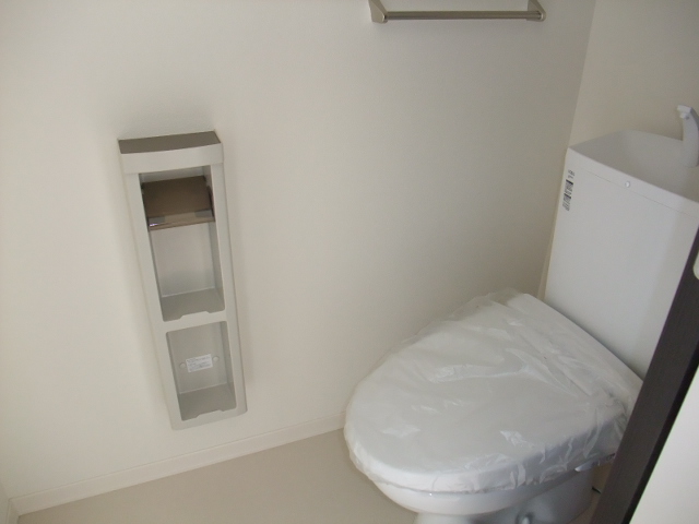 グランドソレーユCのトイレ写真