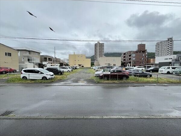 【札幌市中央区南十二条西のマンションの眺望】