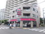 コンビニ　ココストア横川駅前店（コンビニ）まで245m