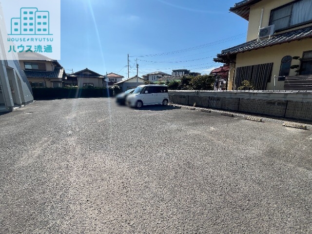 【大村市坂口町のアパートの駐車場】