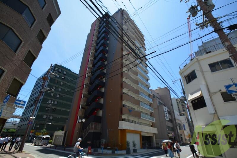 【神戸市中央区海岸通のマンションの建物外観】