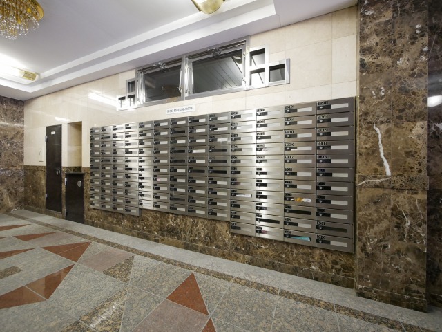 ロビー　落ち着いたロビーです