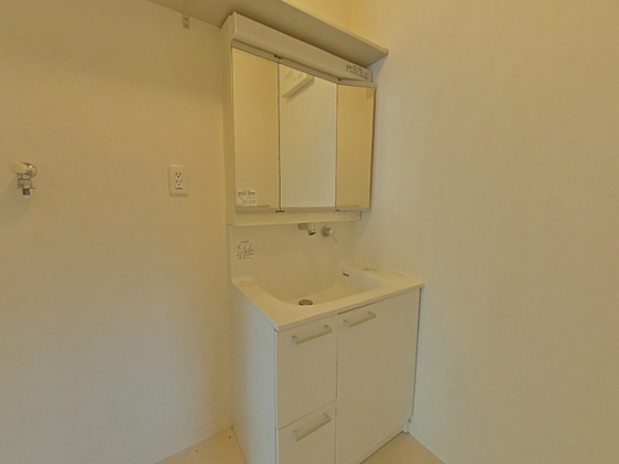 洗面設備　※別部屋の写真です