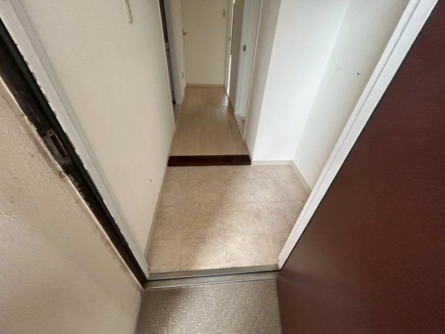 玄関　センターヒル橘