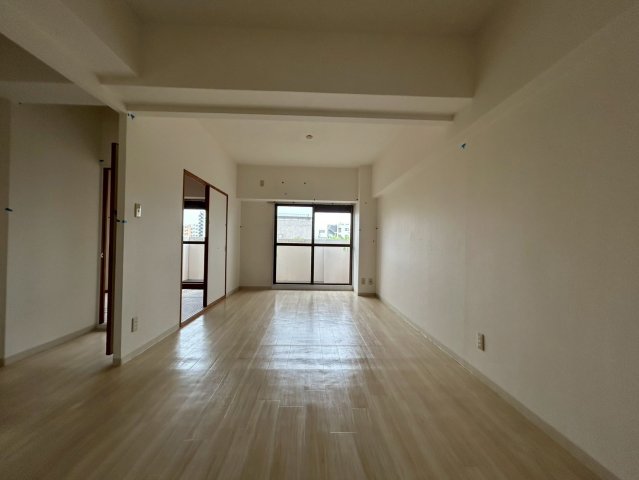 居室・リビング　センターヒル橘