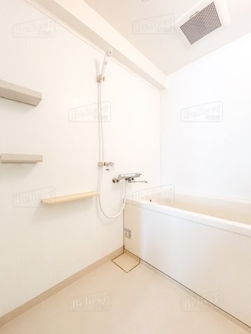 バス・シャワールーム　綺麗なお風呂です♪