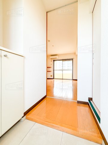 玄関　シューズボックス付きの玄関☆