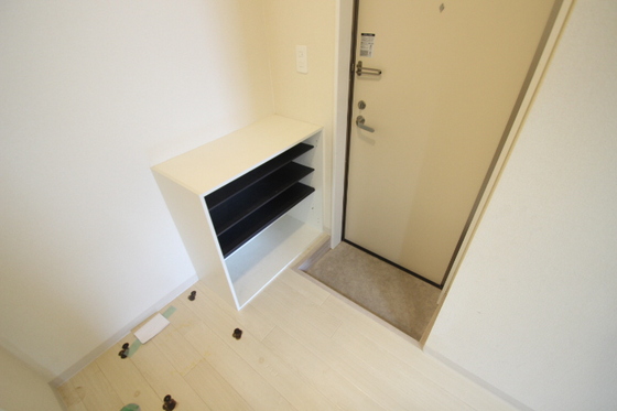玄関　※別部屋の写真です