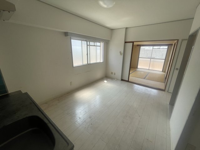 居室・リビング　各居室リフォーム、クリーニング前