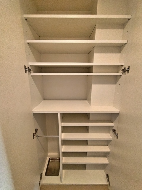 玄関　シューズボックス