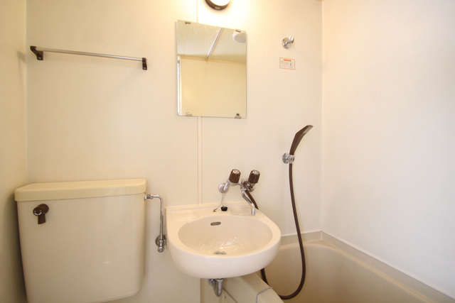 洗面設備　※別部屋の参考写真の為、原状優先です。