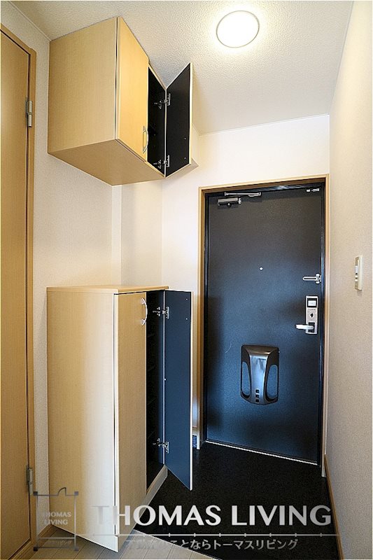 玄関　大容量のシューズボックス付きです。