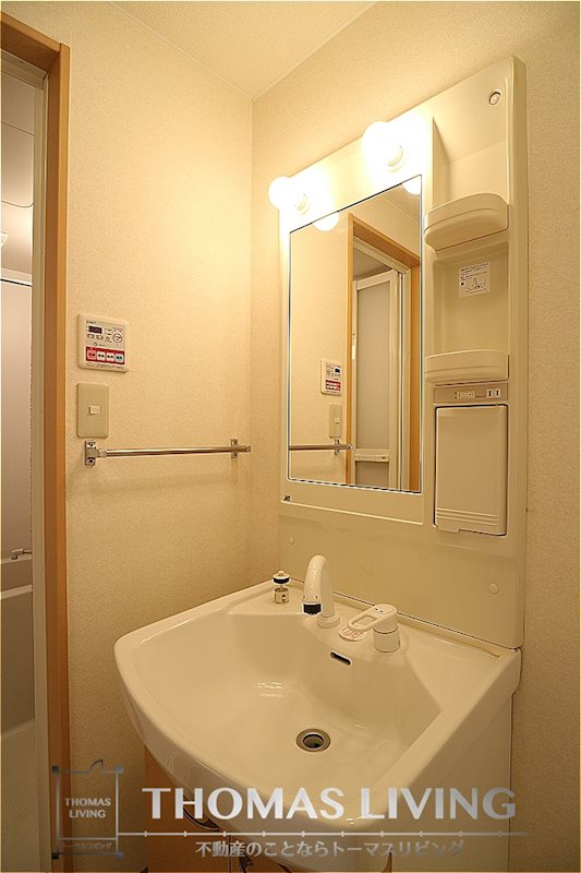 洗面設備　大人女子に嬉しい独立洗面台