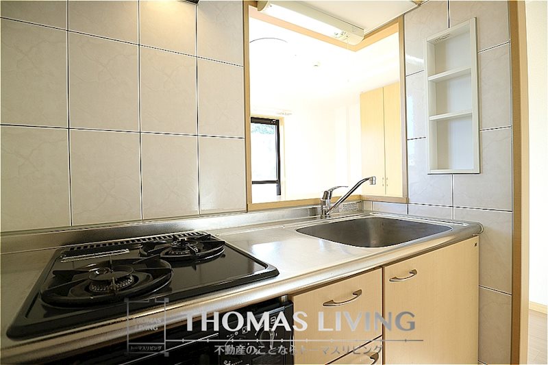 キッチン　嬉しい2口コンロ・グリル付きです。