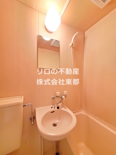 洗面設備　洗面台で身だしなみも整えられます♪