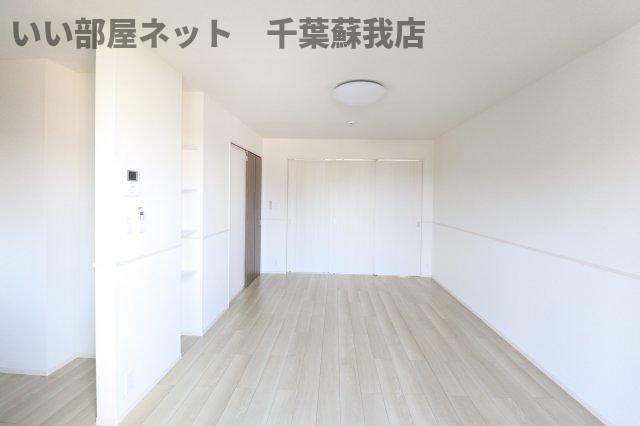 居室・リビング　ゆったり過ごせる居間です