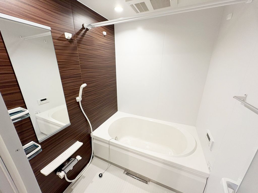 バス・シャワールーム　バス