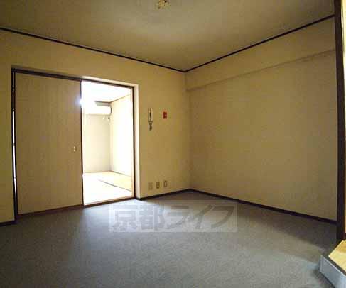 居室・リビング　ダイニングも広め。