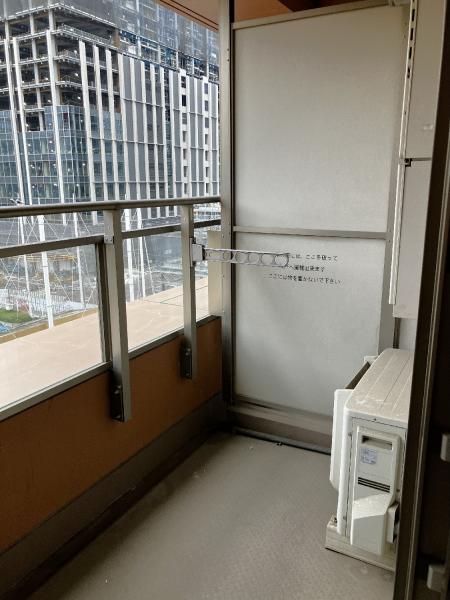 バルコニー　バルコニー