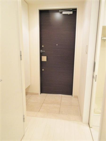 玄関　（参考：３１６号室）