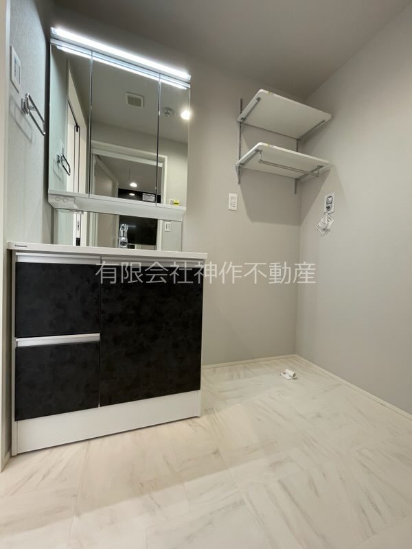 洗面設備　洗髪洗面化粧台