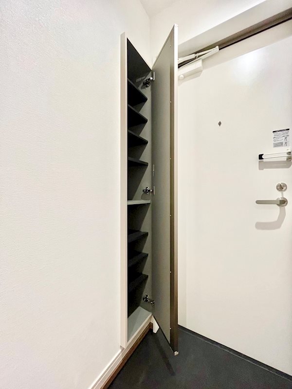 収納　201号室の写真です