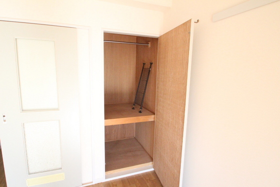 収納　※別部屋の写真です