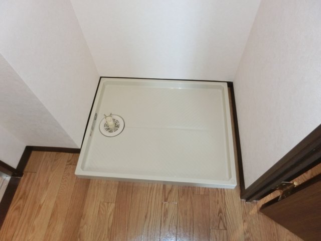 その他設備　間取り反転。別号室の写真です。現況優先